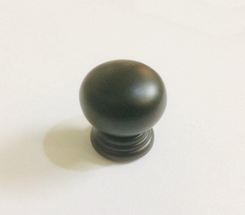 Ручка-кнопка сучасна класика KB-880-00 Black чорний матовий