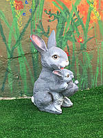 Фігура Зайчиха з зайченням (висота 36см)