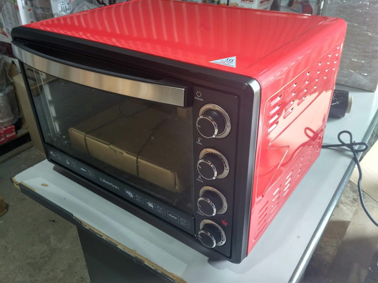 Електропіч Liberton LEO-650 Red 65 л.