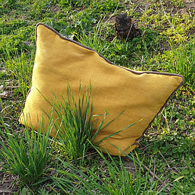 Декоративна прямокутна подушка з кантом по периметру