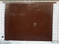 Ворота гаражные 3,0х2,5 м металл 2,0 мм "под ключ"