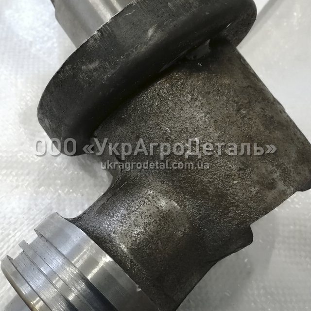 Цапфа поворотная ЮМЗ 40-3001090-А СБ кованая