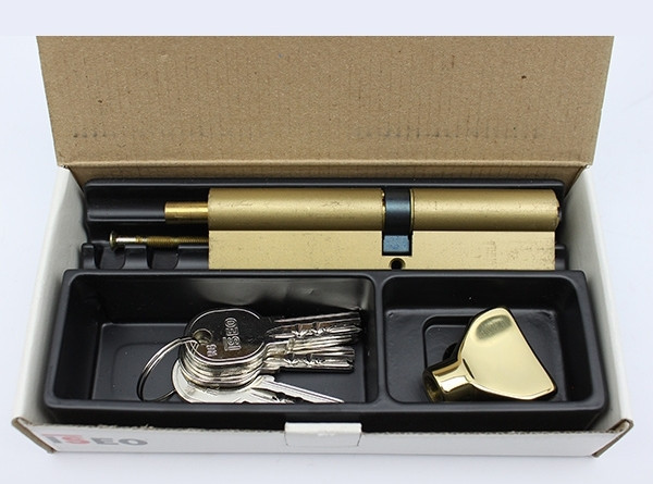 Iseo R6 80мм 50х30 ключ/тумблер латунь (Італія)