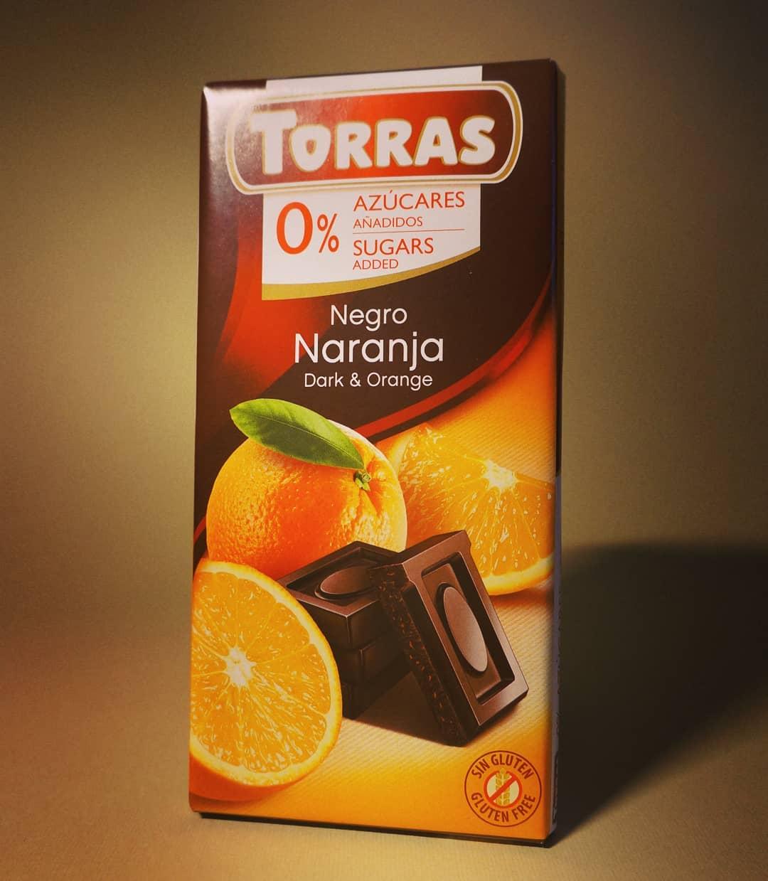 Шоколад без цукру Torras чорний з шматочками апельсина Іспанія 75 г