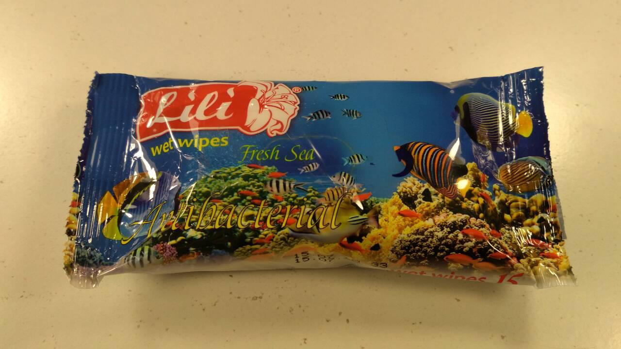 Волога серветка 15 шт. "Lili "Морська свіжість" (1 пач), фото 1