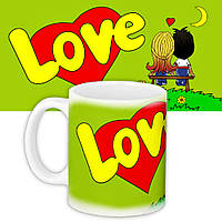Чашка Love is..зеленая