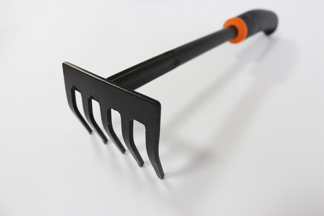 Грабельки садовые DE LUXE: продажа, цена в Киеве. Грабли от "ЕКО ...