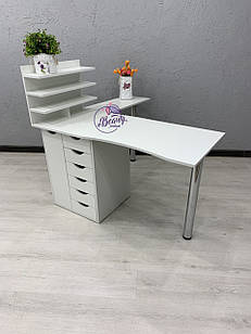 Кутовий манікюрний столик з поличками для лаків