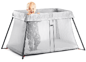 Babybjorn — Складаний манеж-ліжко Light, сріблястого кольору