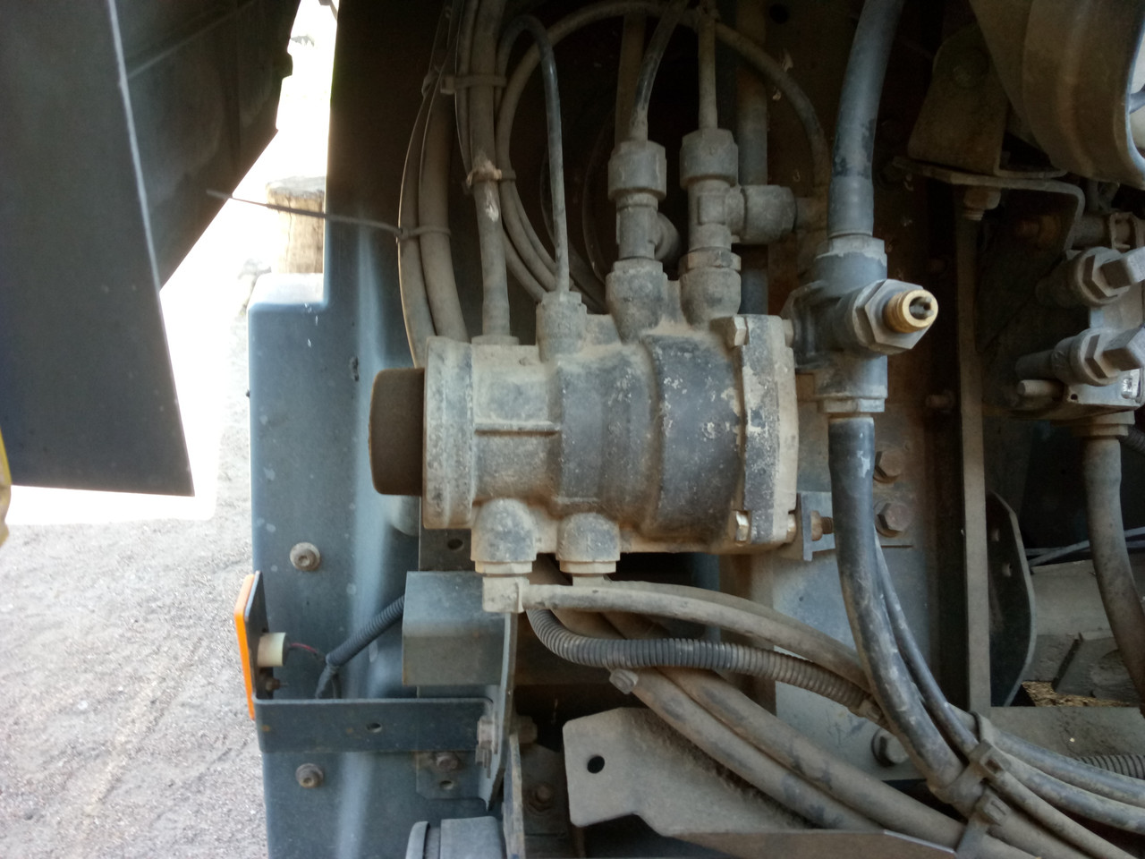 Кран тормозов прицепа ДАФ XF 95 Евро 2 3 DAF XF 95 Евро 2 3, цена 1300 ...