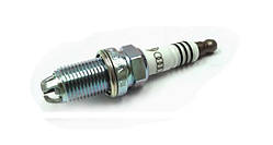 Свічка запалювання Skoda Octavia 1.6 л - 101000033AA