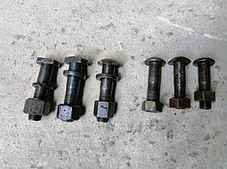 Болт головної пари з гайкою 150.38.226 150.38.121