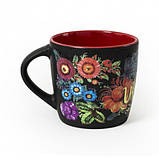 Чашка керамічна матова чорна з квітковим принтом "Петриківський розпис" 300 мл, фото 3