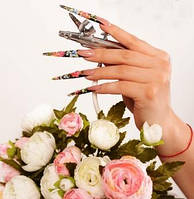 Набори для аерографії в нігтьовому сервісі