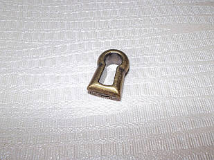 Декоративна ключинка на замок E-330.G4