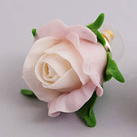 Сережки "Троянди" з холодного фарфору ручної роботи, у салатовому кольорі.