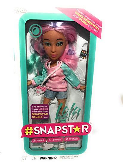 Snapstar Lola Doll 973610037