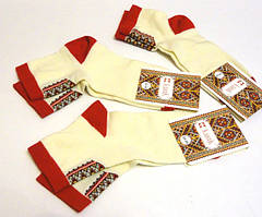 Жіночі шкарпетки з українською вишивкою