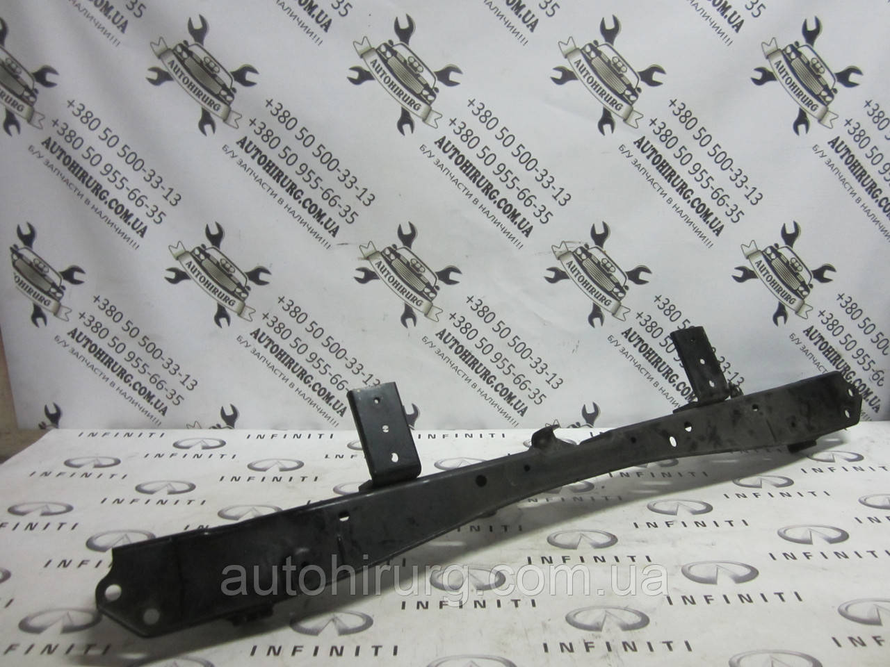 Верхня планка радіаторів Infiniti Qx56 / Qx80 — Z62 (62510-1LA0A), фото 1