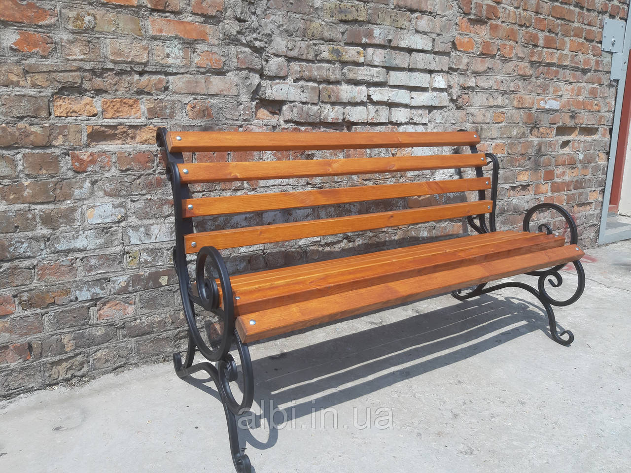 Кована лавка садова Ольга 1,3 м кована лавочка, лавка з металу, дерев'яна лавочка на дачу, у парк