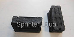 Подушка передній ресори MB Sprinter 96- нижня L Mercedes 9013219