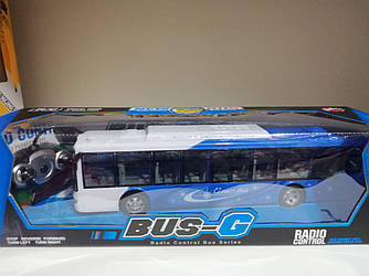 Машинка на радіокеруванні Автобус 36 см. світло. акумулятор 666-695A Кольори червоний і синій.