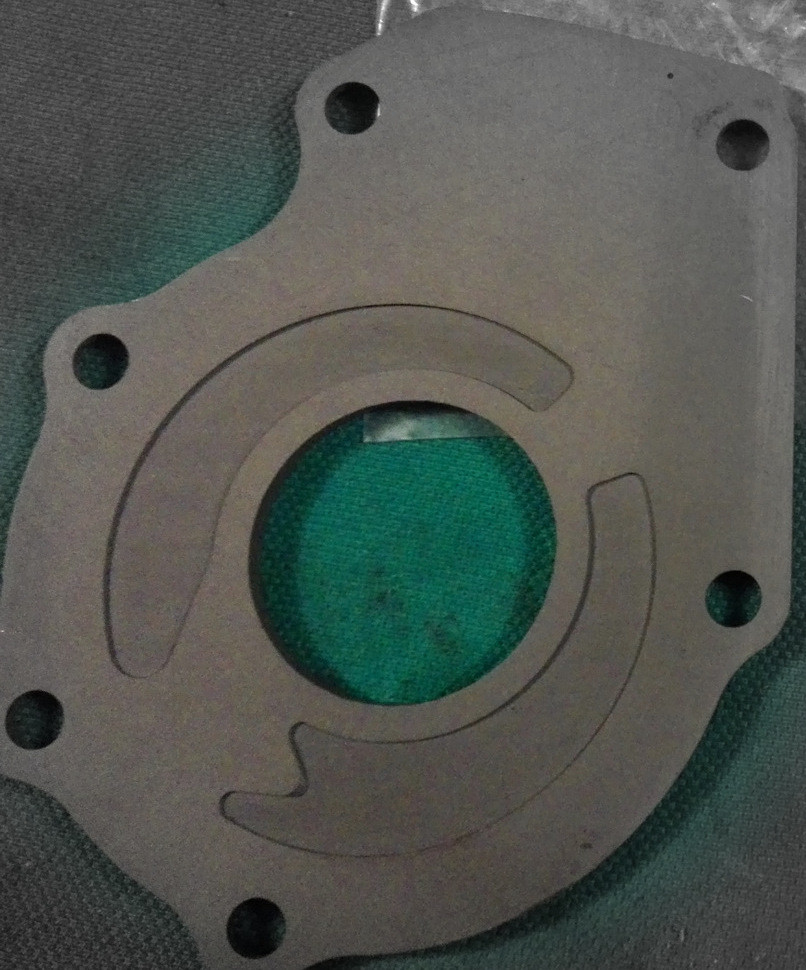 Кришка оливного насоса GM 55351875 1.6-1.8 OPEL Astra-H/J Insignia Vectra-C & CHEVROLET Aveo Cruze Orlando