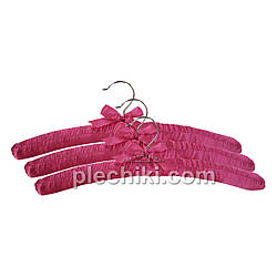 Плечики вішалки м'які сатинові для делікатних речей рожевого кольору, 3 штуки