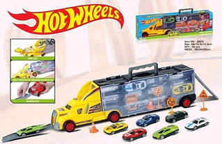 Іграшковий трейлер типу Hot Wheels