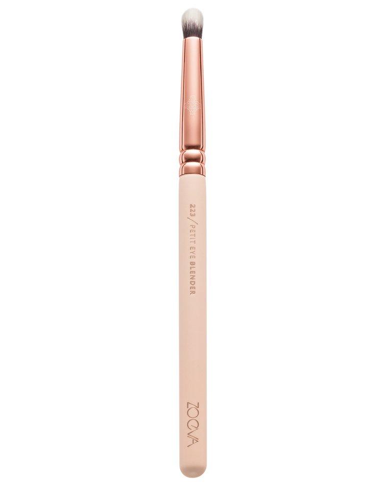 Кисть 223 Zoeva - Petit Eye Blender