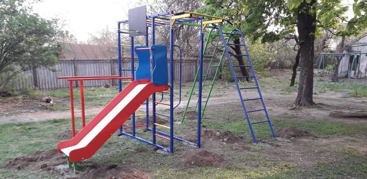 Дітям Спортивно-ігровий комплекс з гіркою для вулиці Дельфін-8