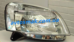Фара передня Citroen Berlingo Peugeot Partner '02-07 права (TYC) під електрокоректор