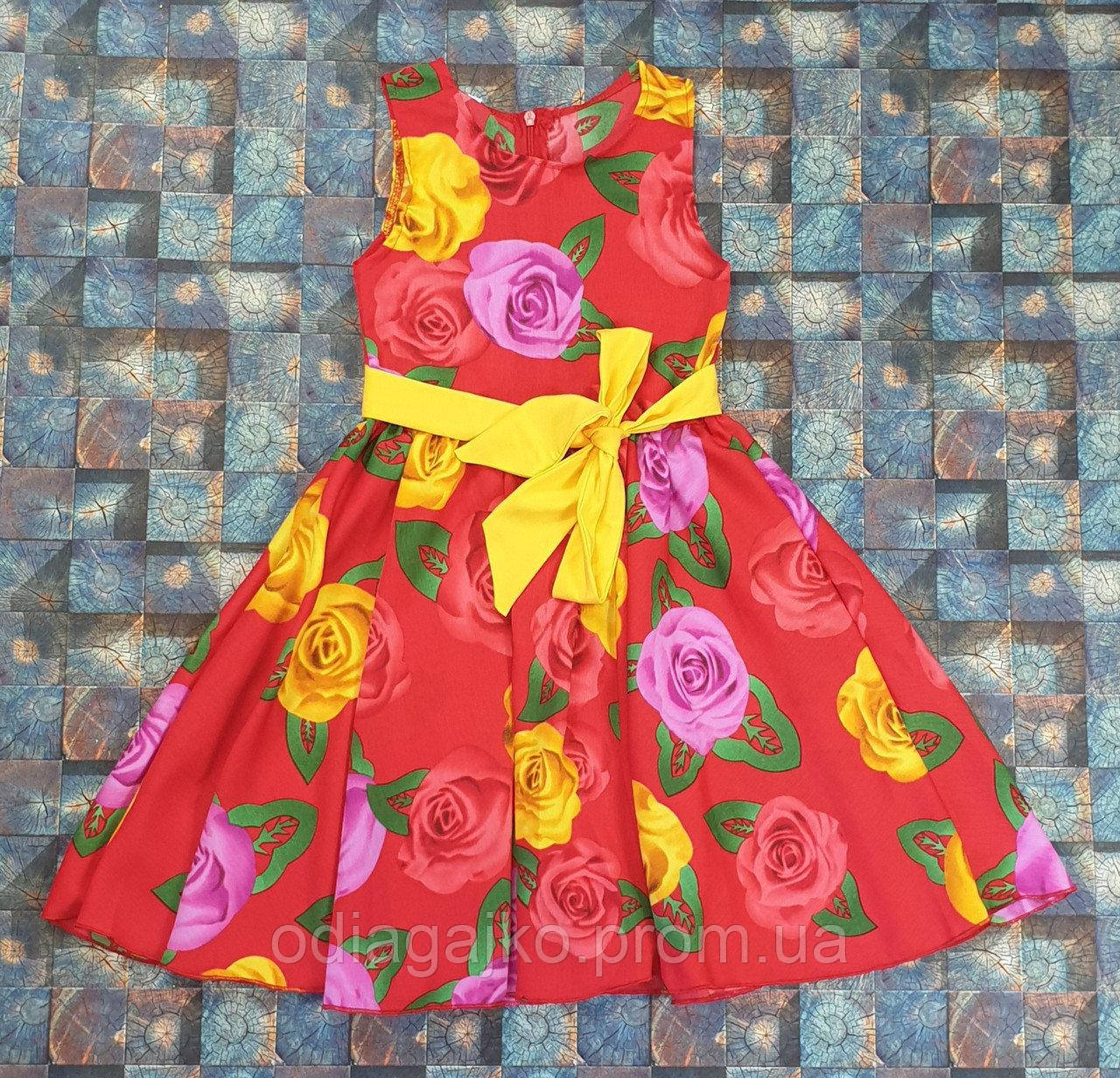 Ошатне дитяче РЕТРО плаття для дівчинки Фея красноев квітни 104см креп-шифон, пояс