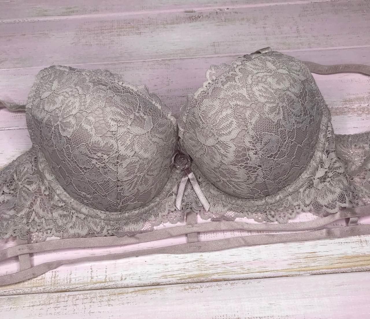 Бюстгальтер на поролоні Masda чашка В