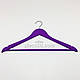 Дерев'яні плічка вішалки тремтевого з покриттям soft-touch фіолетового кольору, у пакованні 3 штуки, фото 4