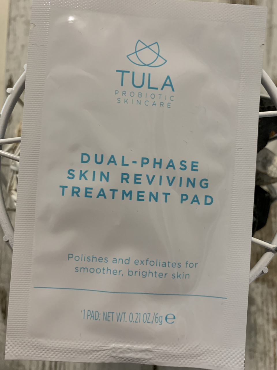 Серветка для шліфування шкіри обличчя TULA Skin Reviving Treatment Pads