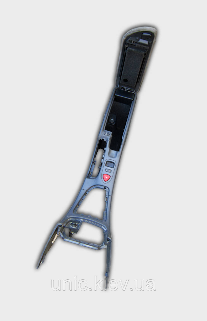 Підлокітник Рено Лагуна 2 б/у