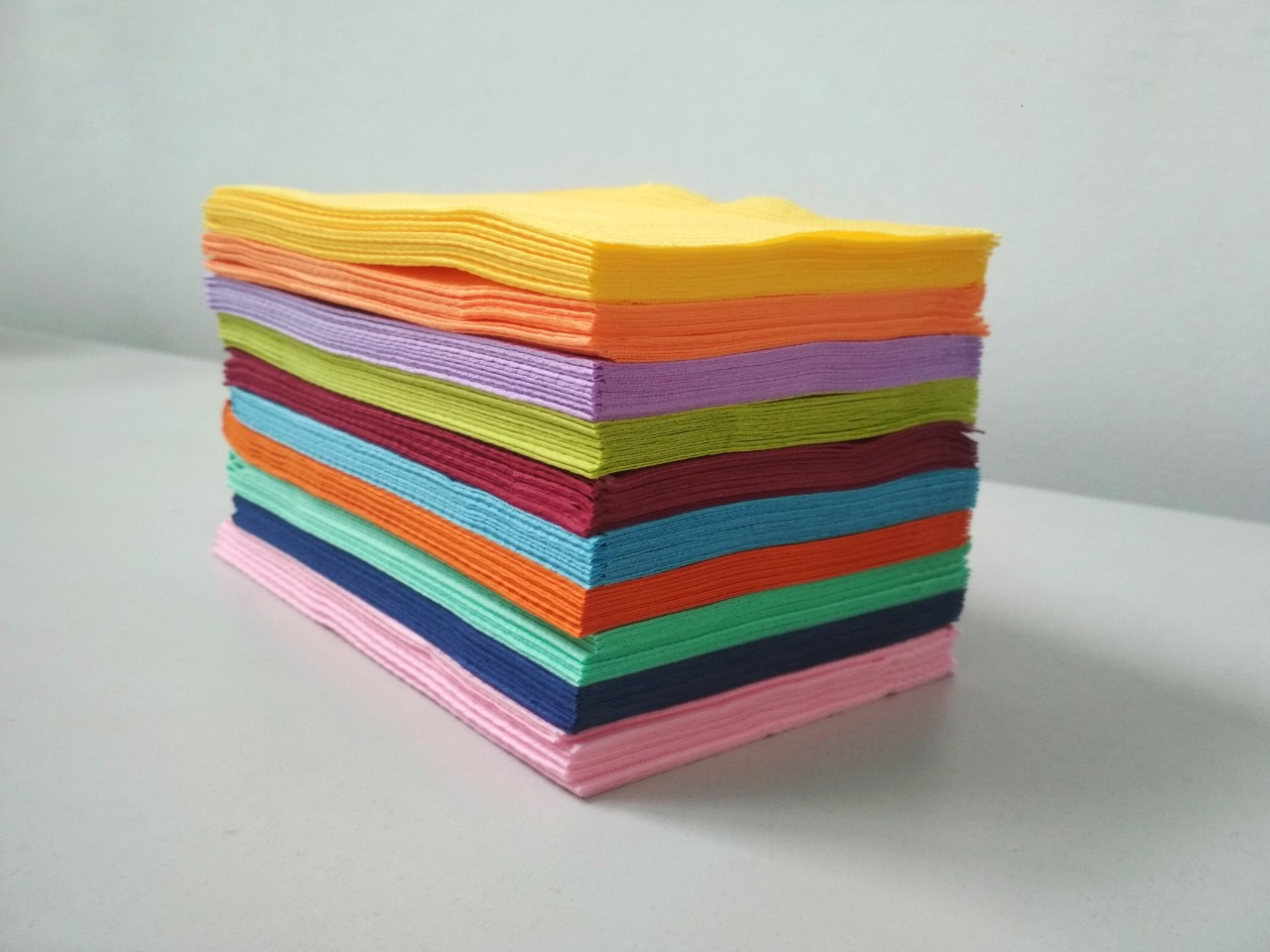 Нагрудники стоматологічні MIX різнокольорові, 50шт/уп, фото 1