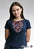 Яскрава жіноча вишита футболка з червоною геометричною вишивкою у темно-синьому кольорі «Зор'яне Сяйво», фото 2