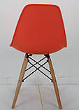 Пластиковий стілець Nik (Нік) помаранчевий 70 на дерев'яних ніжках, фото 2