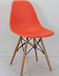 Пластиковий стілець Nik - N (Нік Н) помаранчевий 70 на дерев'яних ніжках, фото 2