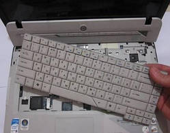 Заміна клавіатури ноутбука