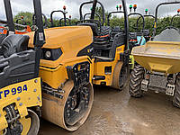 Тандемный каток JCB VMT430.