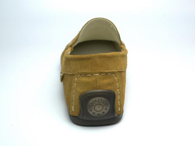 Підошва на п'яті захищає від подряпин Літні мокасини замшеві оливкові з перфорацією чоловіче взуття Rosso Avangard ETHEREAL Classic Saffron