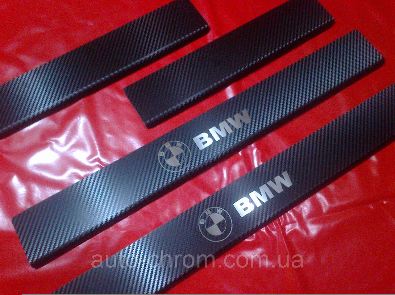 Накладки на пороги карбон BMW 5 E-34