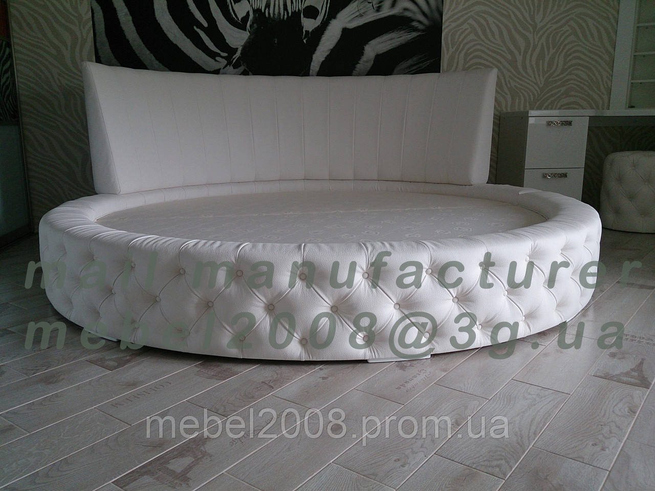 Кругле двоспальне ліжко з круглим матрацом виготовлення під замовлення