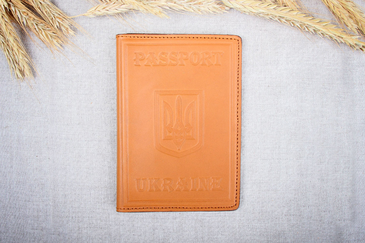 Шкіряна обкладинка на паспорт Імідж руда 05-002