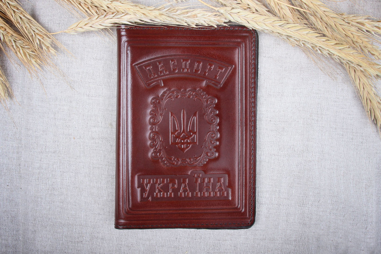Шкіряна обкладинка на паспорт Імідж коричнева 04-003