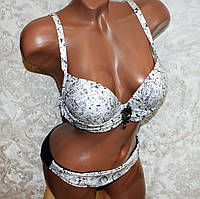 Стильний жіночий роздільний купальник, зміїний принт, розмір 46 (M), з брошкою, пушапом, труси сліпи