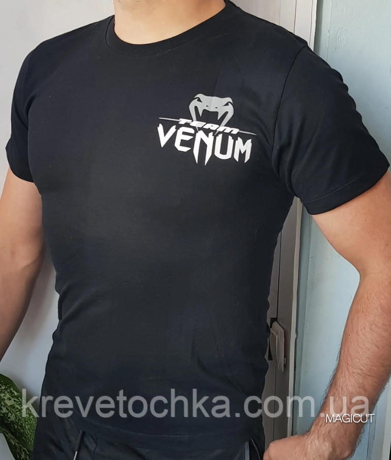 Футболка VENUM Giant T-Shirt Red